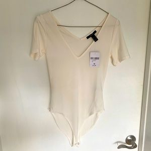 White short sleeve body suit